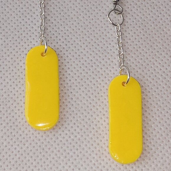 Handmade Dangle Happy Face Earrings - Picture 11 of 11